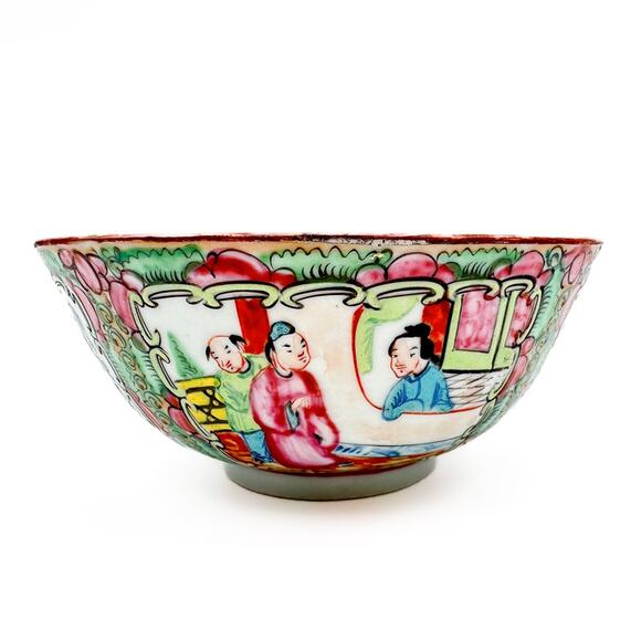 Antique Chinese Rose Medallion Bowl with Pinks and Greens Ancestors Floral - Picture 8 of 13